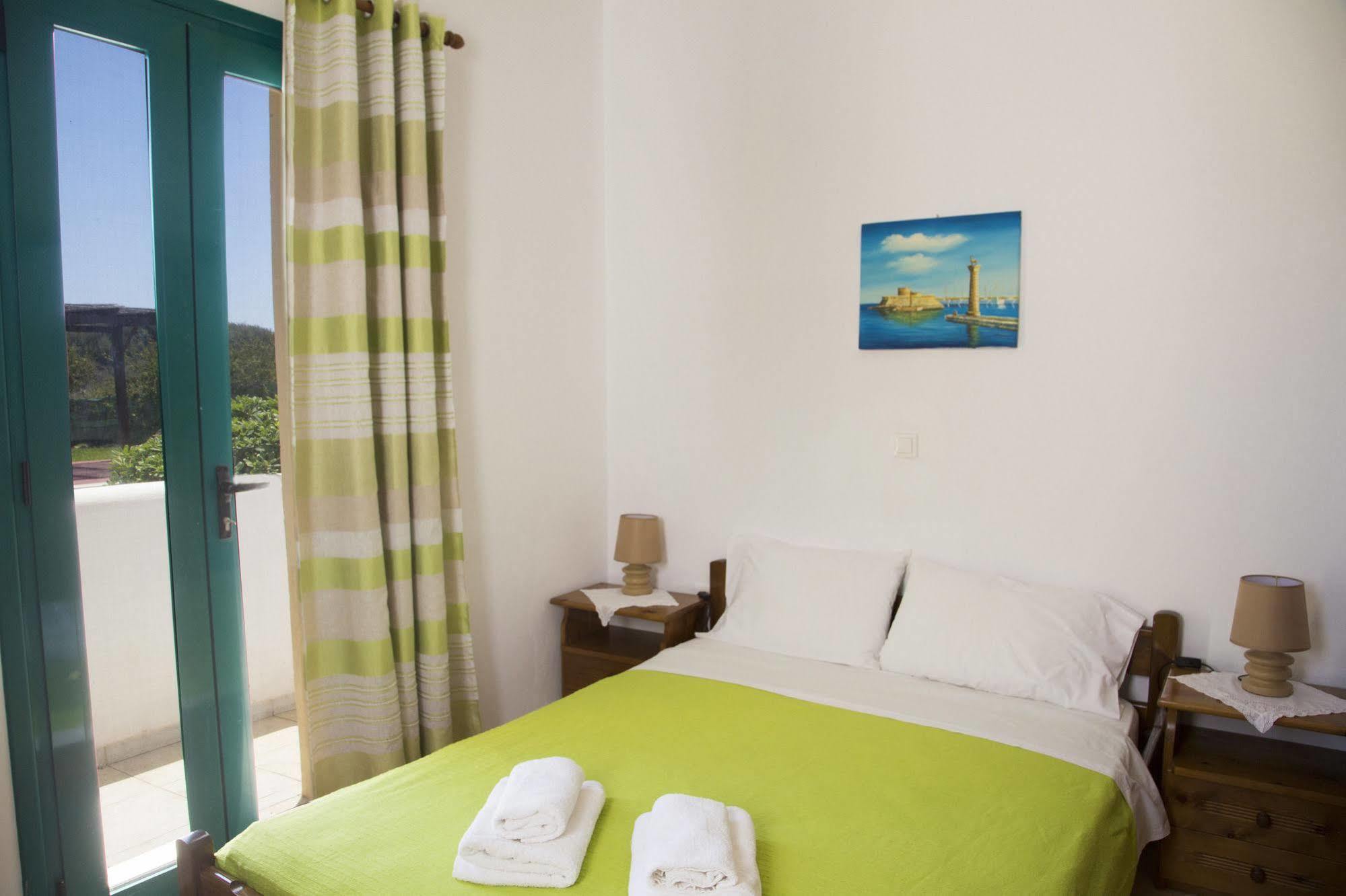 Galini Villas 3* Lachania